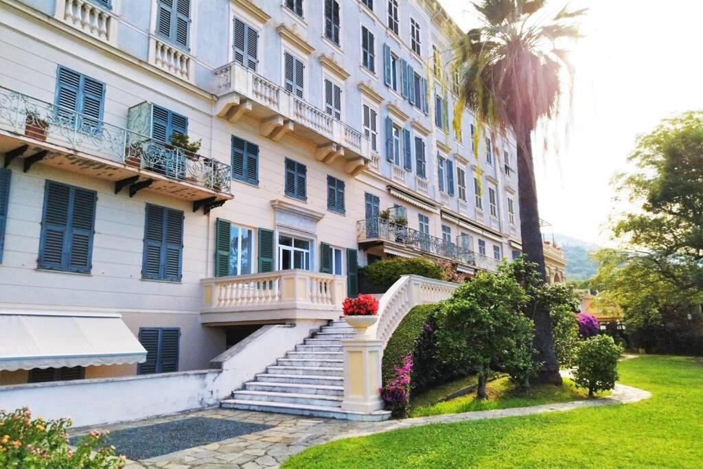 Апартаменты Casaviva - Beautiful Bilo With Shared Pool In Genova Nervi Экстерьер фото
